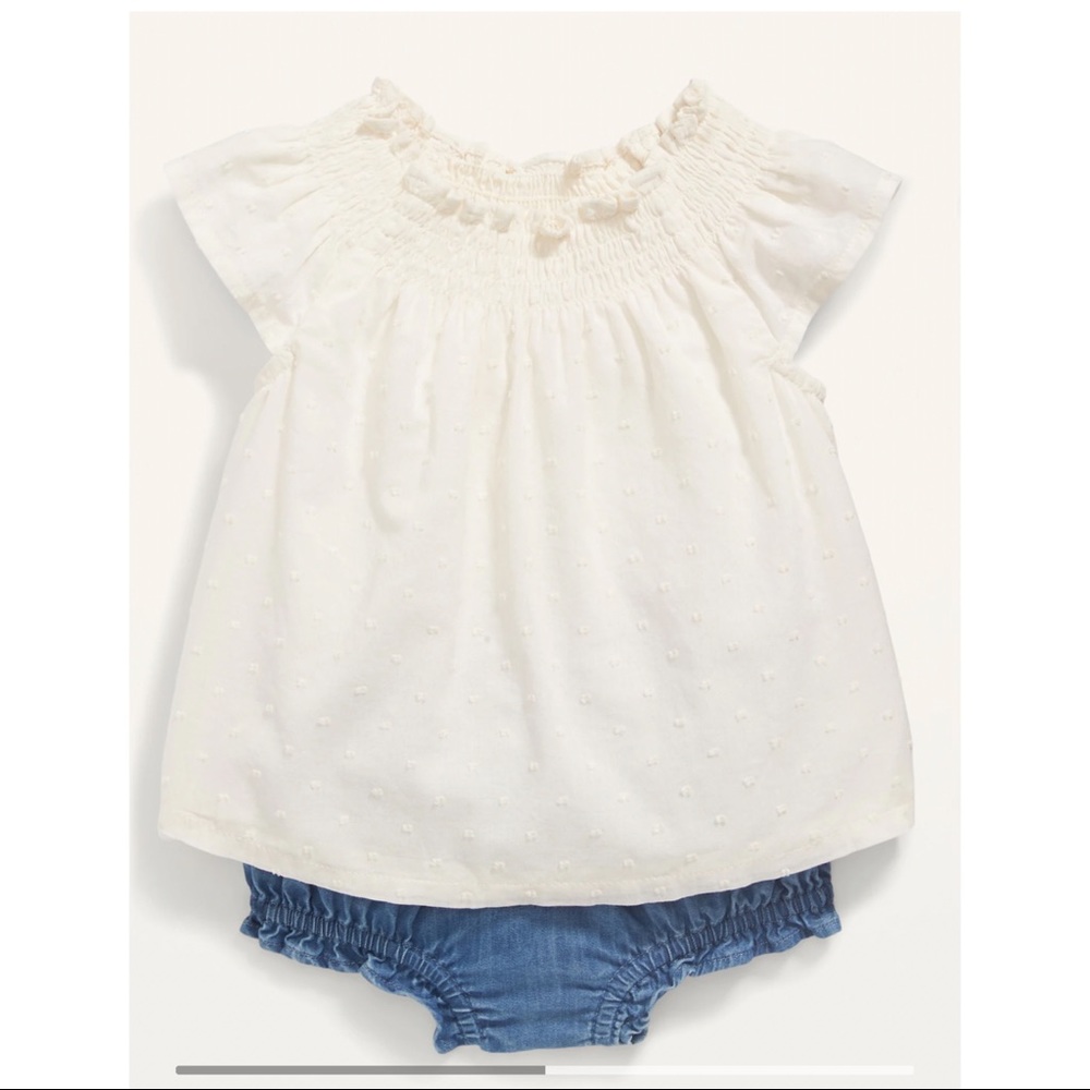 Short-Sleeve Swiss Dot Top and Bloomers Set for Baby